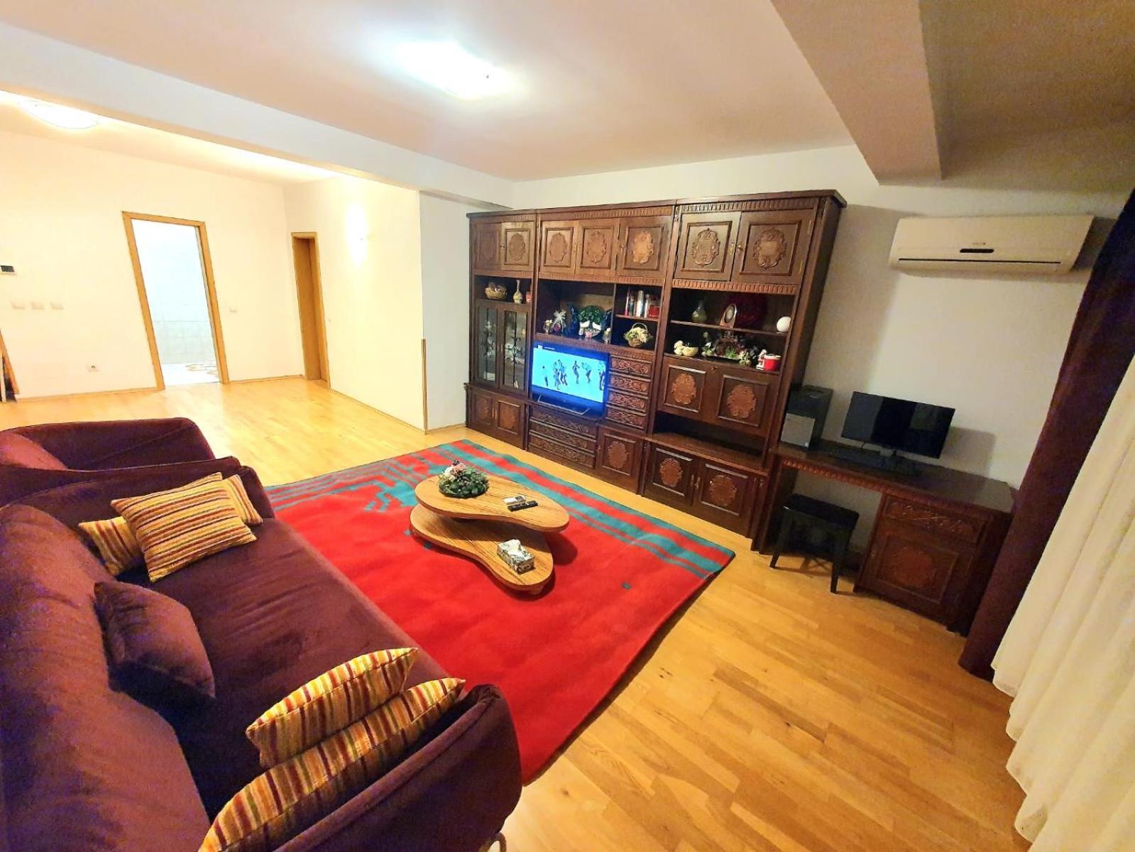 Centru Unirii Luxury Vip Apartament 2 Camere 98 Mp ! Parcare Subterana Privata Incalzita Iarna Si Climatizata Vara Doar Cu Rezervare In Limita Locurilor Disponibile ! Proprietate In Regim Hoteliep - Nu Are Bucatarie ! Bucureşti Eksteriør bilde